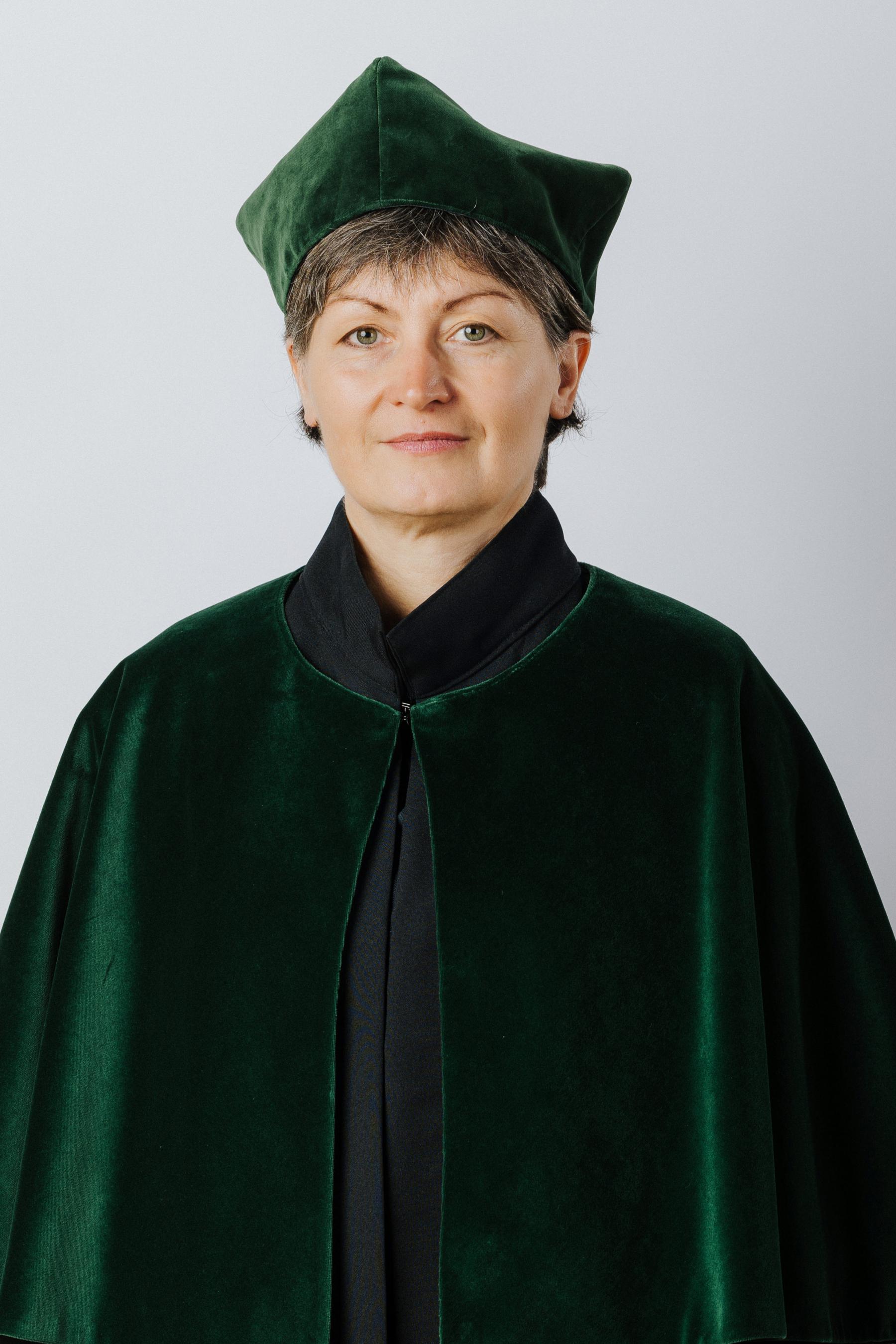 dr hab. Anna Królikowska, prof. AIK