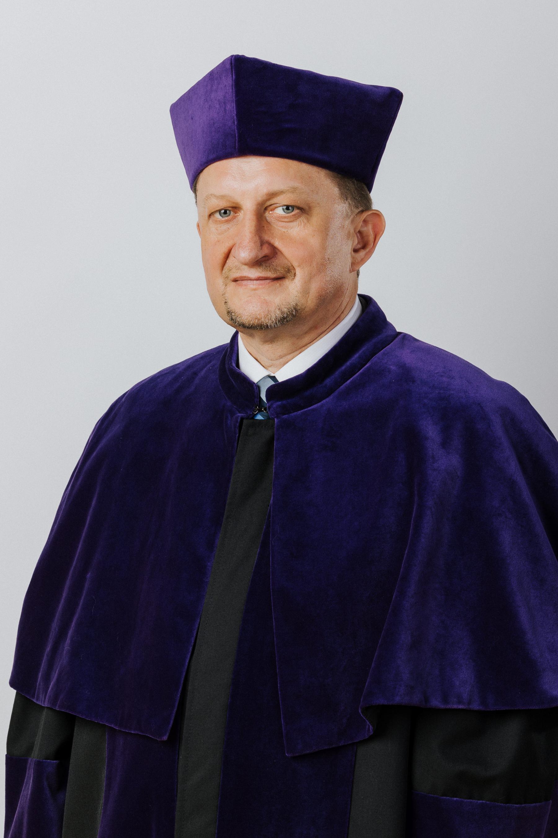 dr hab. Andrzej Gielarowski, prof. AIK
